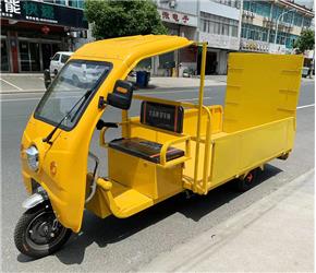 天津六桶電動(dòng)三輪車